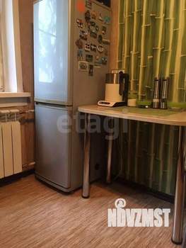 2-к квартира, вторичка, 42м2, 1/5 этаж