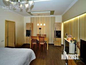 2-к квартира, вторичка, 64м2, 9/9 этаж