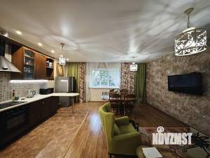 4-к квартира, вторичка, 131м2, 1/5 этаж