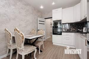 3-к квартира, вторичка, 58м2, 9/17 этаж