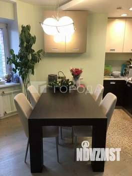 2-к квартира, вторичка, 60м2, 3/10 этаж