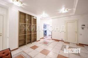 3-к квартира, вторичка, 151м2, 2/11 этаж