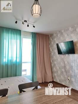 Студия квартира, вторичка, 30м2, 19/27 этаж
